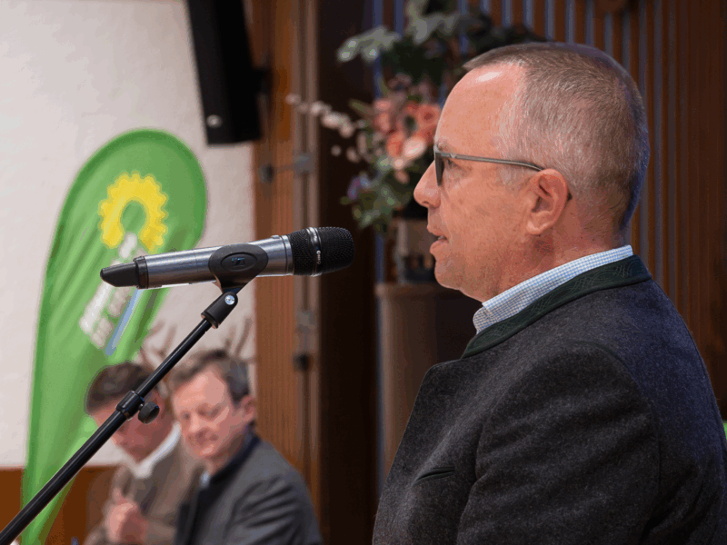 Andreas Wild moderierend